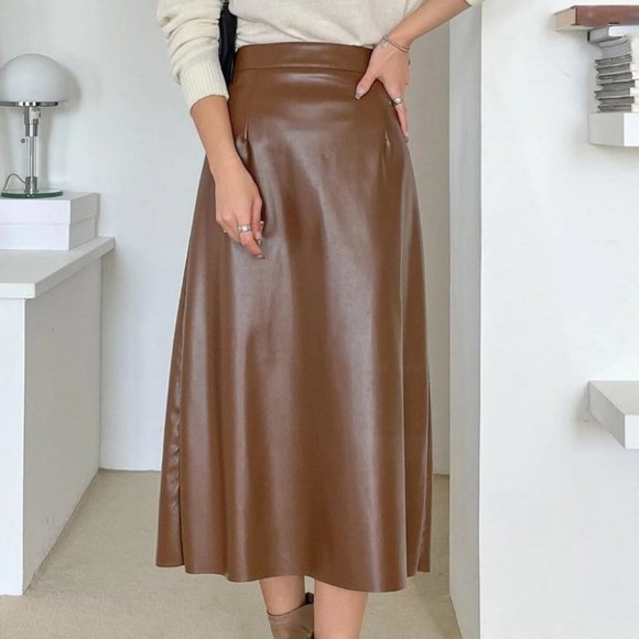 brown split back PU leather midi skirt fall winter chic classy trending - Picture 7 of 7